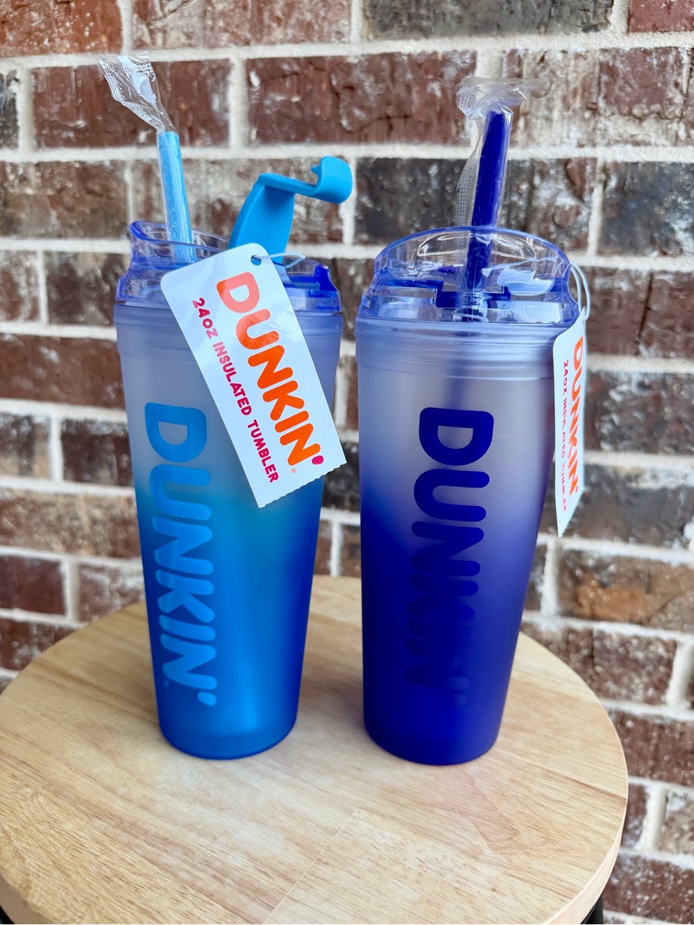 NWT 24oz Dunkin Insulated Tumbler Set - Reusable Straw Lid - Blue & Purple